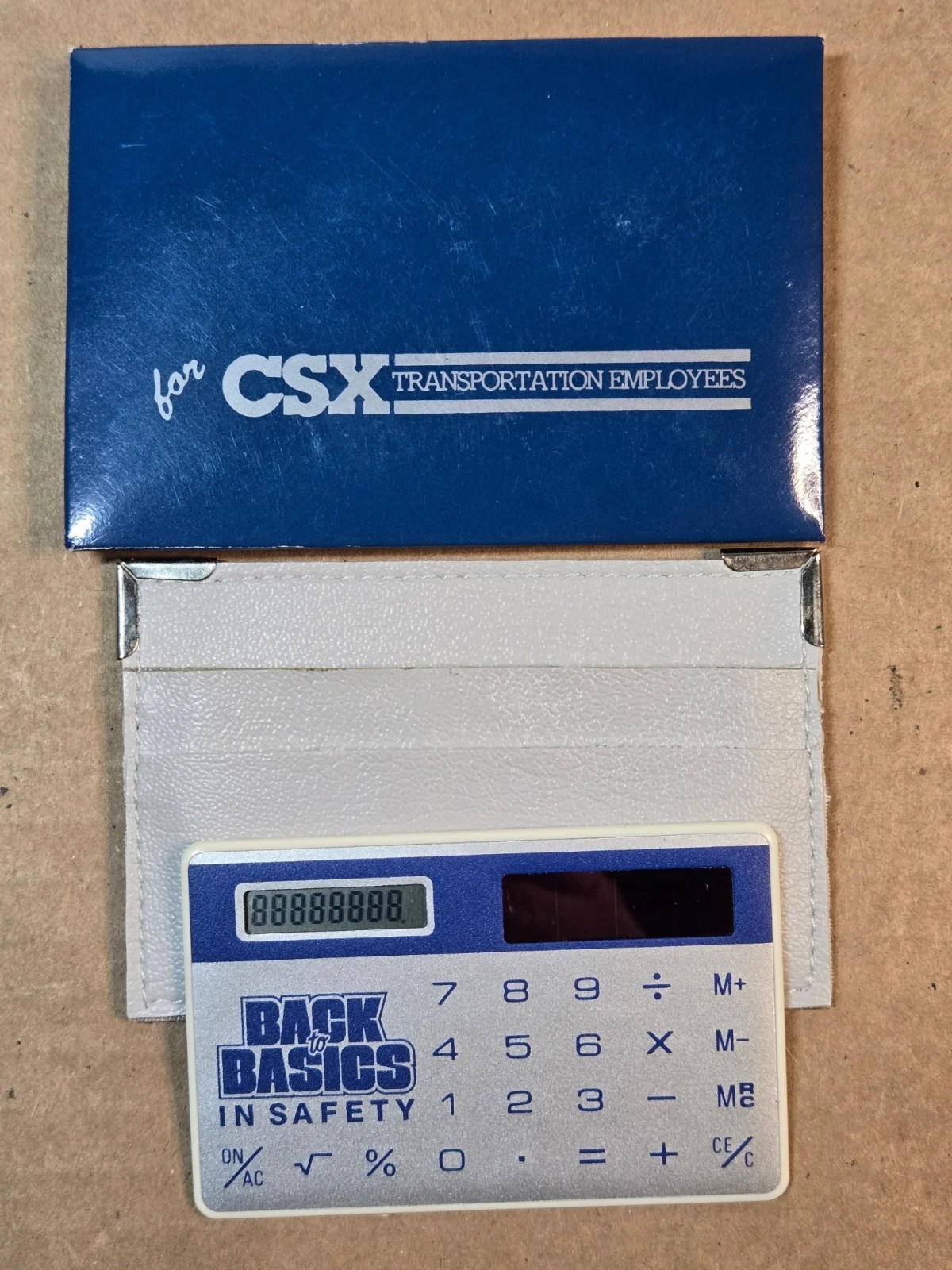 CSX Transportation Employees Credit Card Solar Calculator MINT - Tested Working
