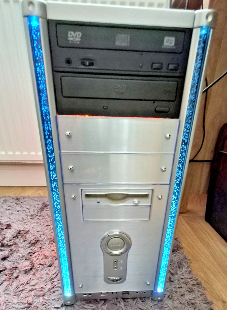 VERRE V770